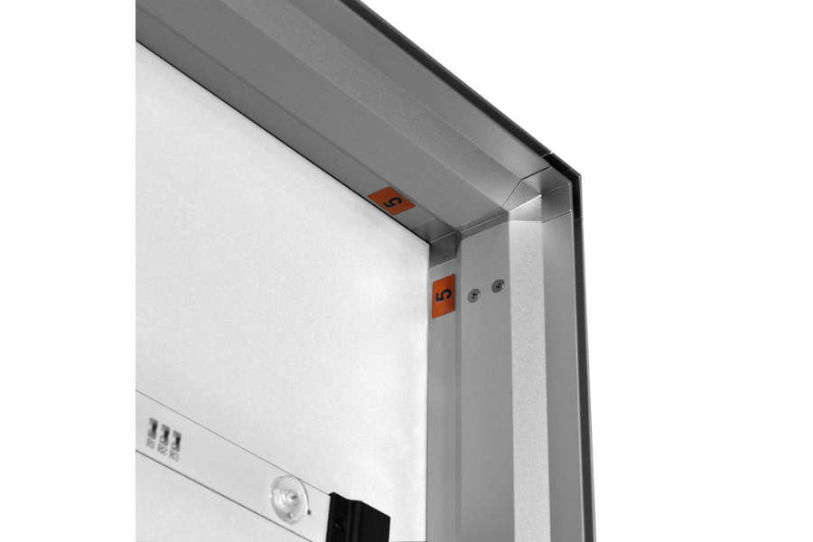 Freistehende LED Textilspannrahmen 200 x 85 cm mit Textildruck