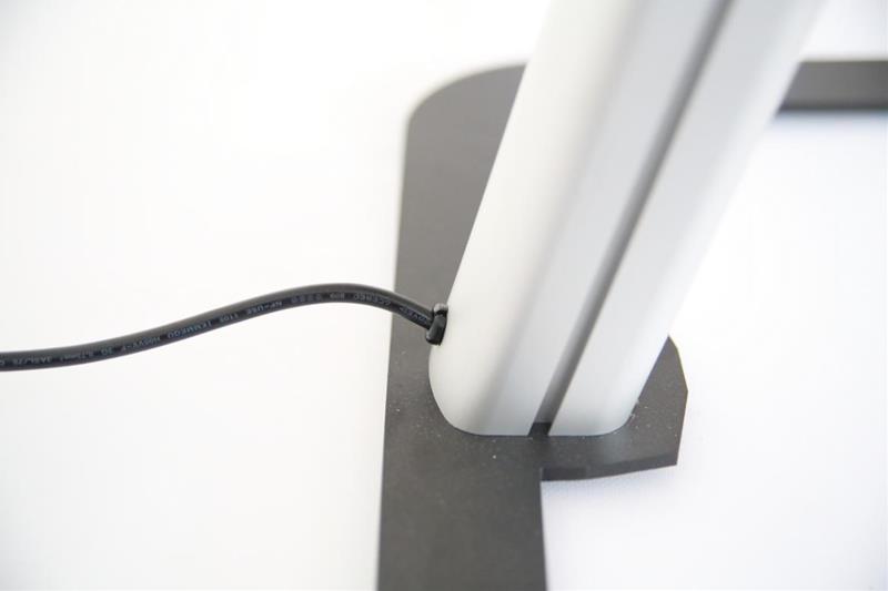 Digital Signage Infoständer Novel 15,6 Zoll - modularedisplays.com