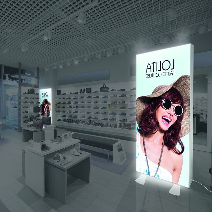 Freistehende LED Leuchtrahmen doppelseitig 2m x 2m - modularedisplays.com