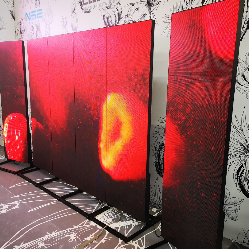 LED Video Infostele Outdoor Plus - modularedisplays.com