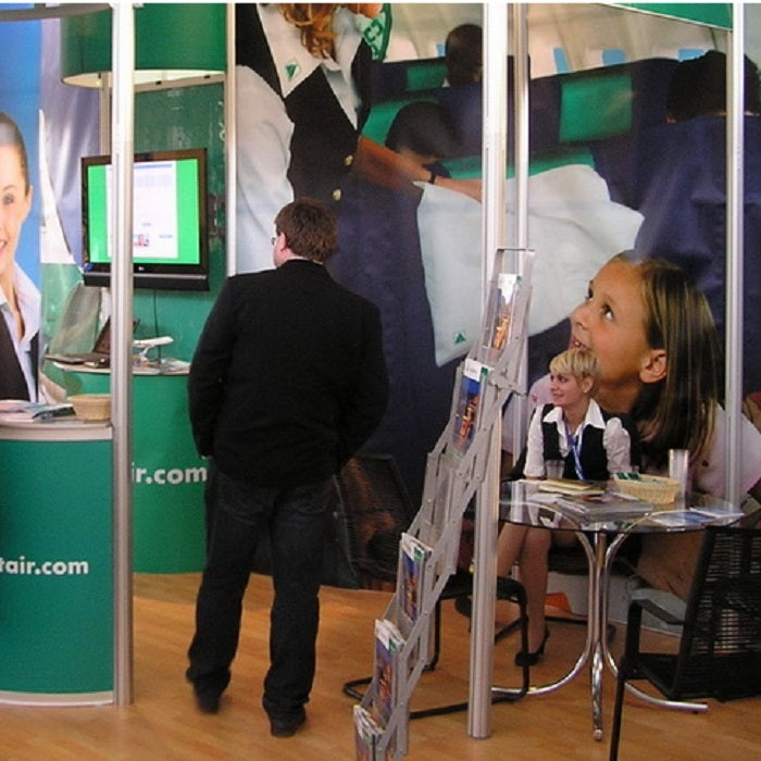 Mobiler Messestand 4m x 5m, aus Alu-Profile - modularedisplays.com