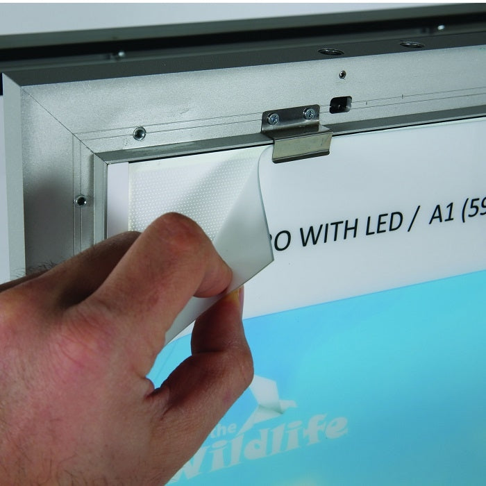 Kundenstopper LED Pro A1 - modularedisplays.com