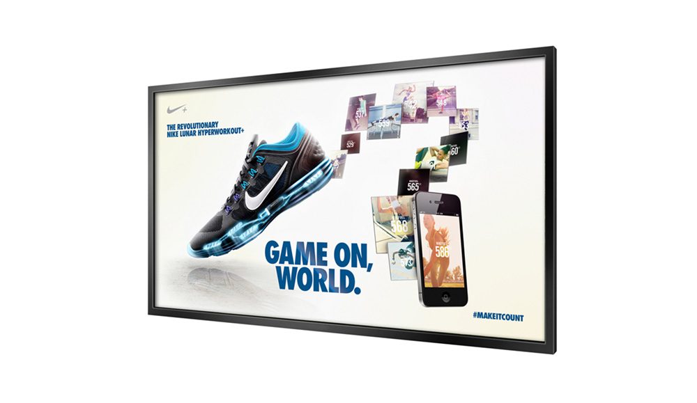 Professional digital advertising monitor with high brightness - 1500cd/m²